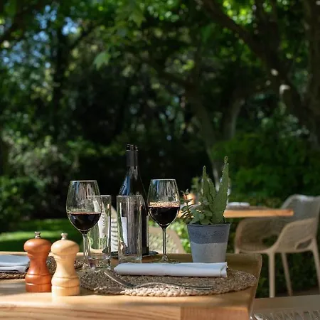 Hotel Societe Hoteliere De Montmirail 3*